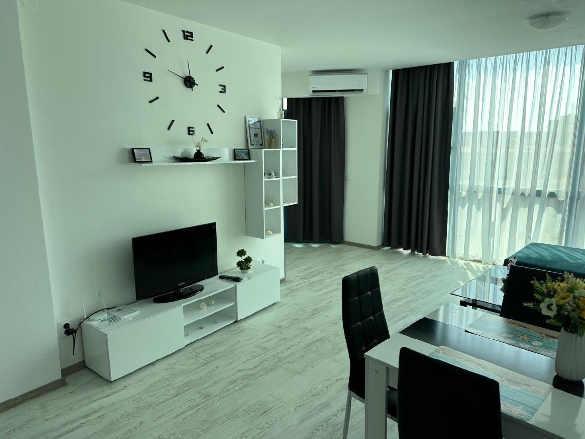 Spacious And Cozy Apartment In Complex Del Sol Primorsko Exterior foto